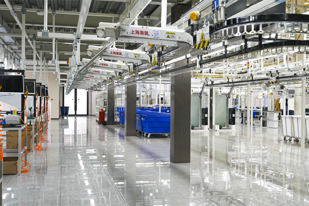 oasis dry cleaning machines in Industrial Laundry Plant